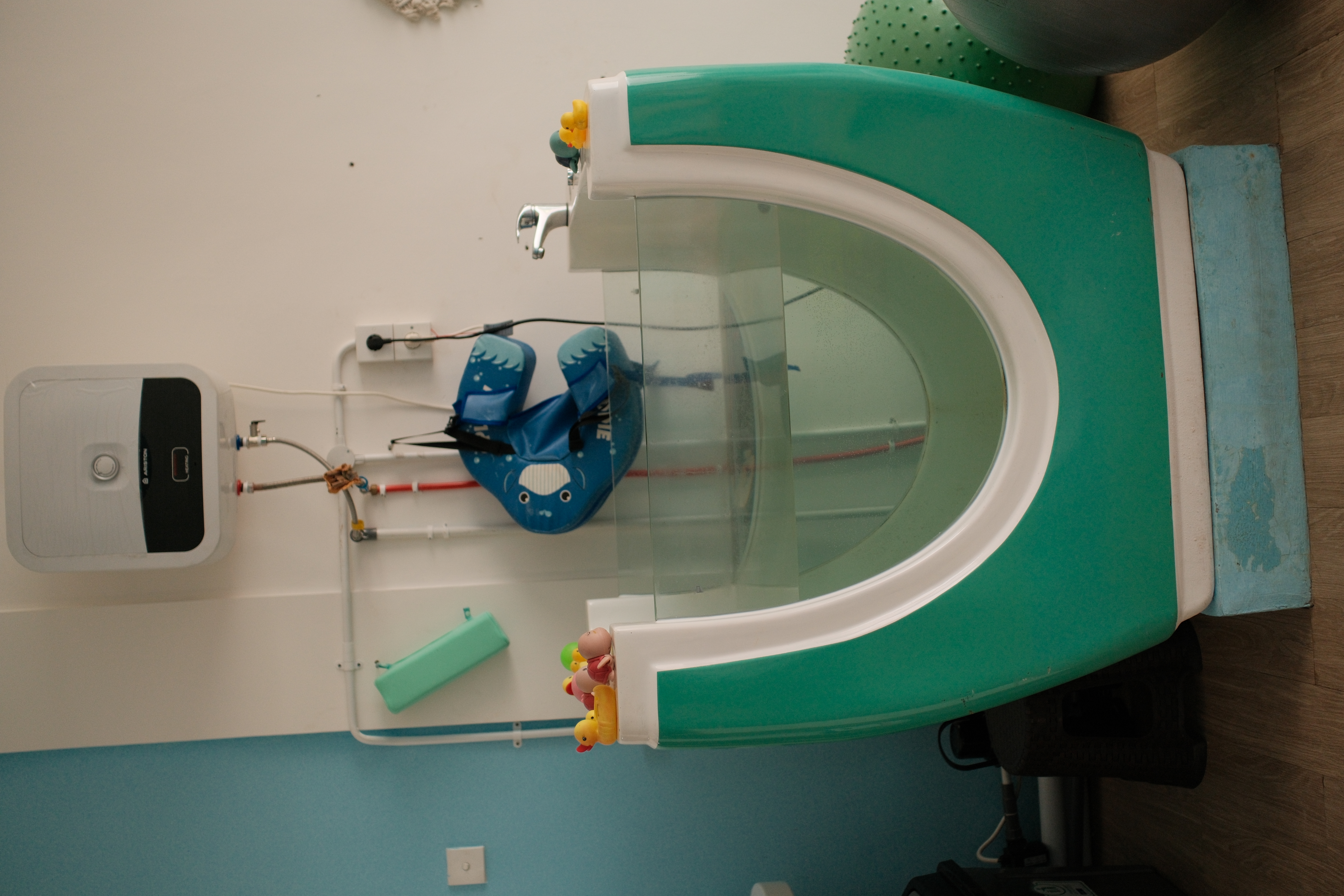 Tempat berenang anak